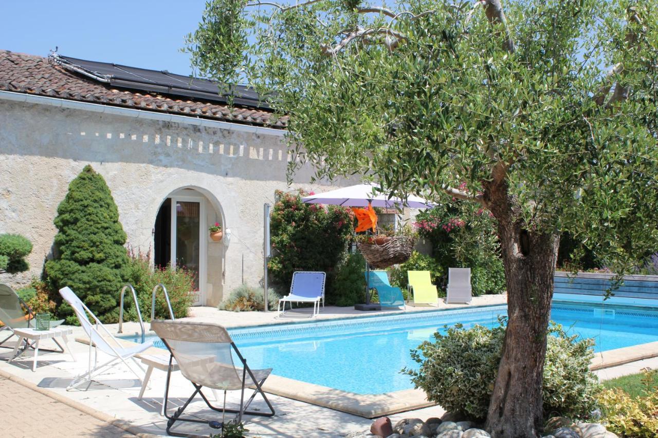 Bed and Breakfast Les Charmes De Vincent - Le Loft Cabernet Fronsac  Exteriér fotografie
